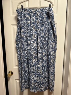 Abercrombie & Fitch Blue and White Wide-Leg Jumpsuit Pants